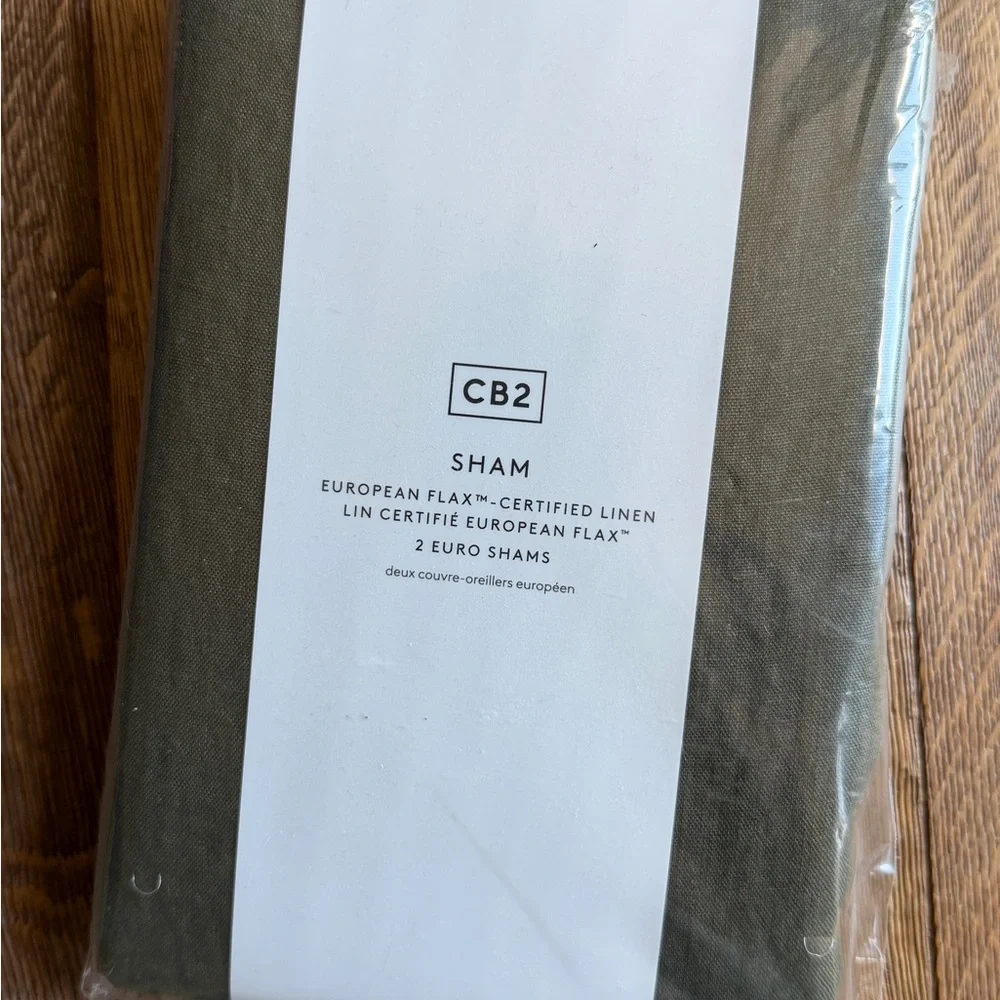 CB2 European Flax Linen Euro Pillow Shams Set of 2 Forest Green NIP